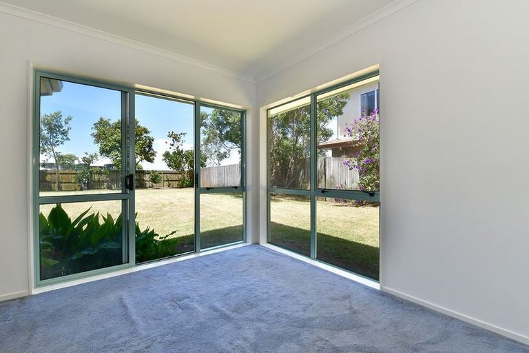 Photo of property in 81 Alec Craig Way, Gulf Harbour, Whangaparaoa, 0930