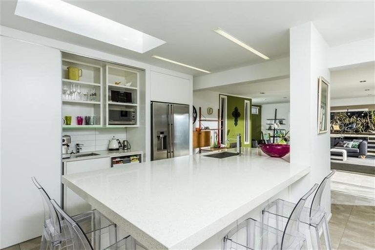 Photo of property in 37 Killarney Avenue, Torbay, Auckland, 0630