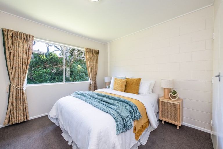 Photo of property in 35 Delhi Crescent, Khandallah, Wellington, 6035