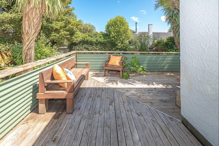 Photo of property in 18 Hutchison Crescent, Durie Hill, Whanganui, 4500