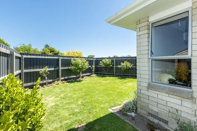 Photo of property in 1/508 Poplar Place, Akina, Hastings, 4122