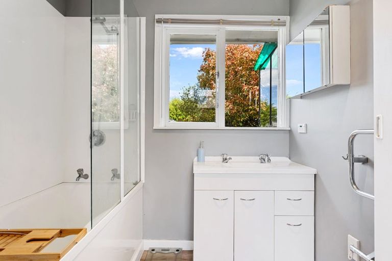 Photo of property in 63 Batten Grove, The Pines Beach, 7630