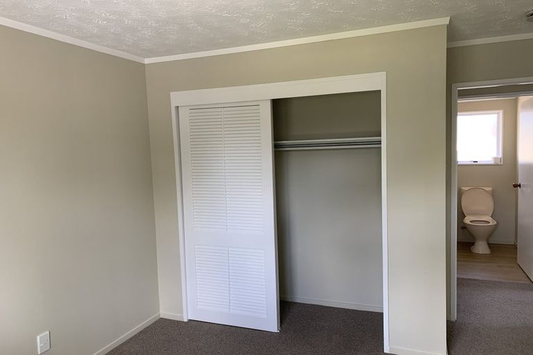 Photo of property in 43 Arthur Crescent, Hilltop, Taupo, 3330