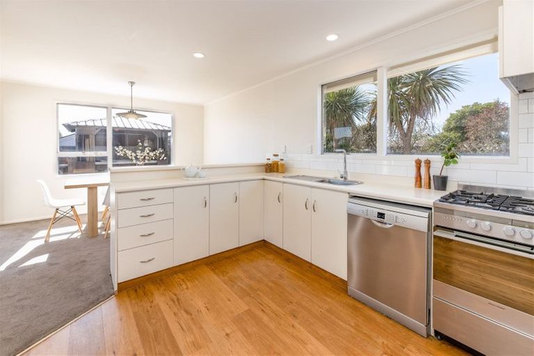 Photo of property in 159a Beach Road, North New Brighton, Christchurch, 8083