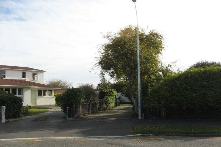 Photo of property in 17 Colman Avenue, Sockburn, Christchurch, 8042