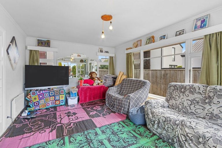 Photo of property in 153 Ilam Road, Ilam, Christchurch, 8041