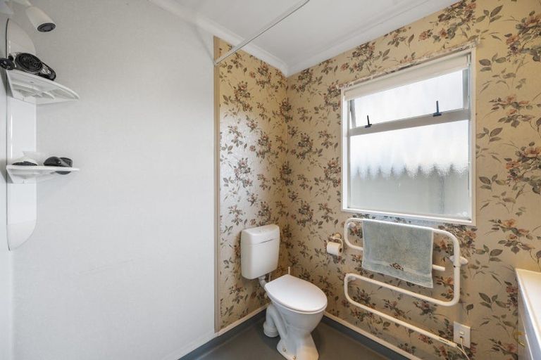 Photo of property in 14 Flemington Place, Taradale, Napier, 4112