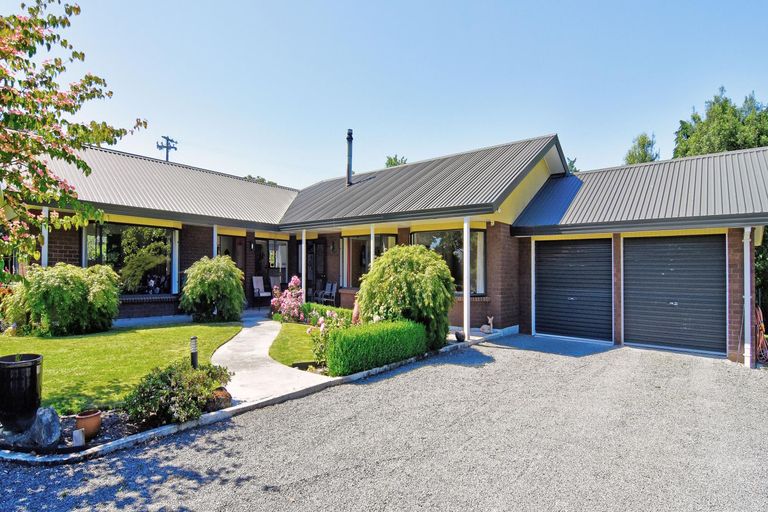 Photo of property in 308 Opaki Kaiparoro Road, Kopuaranga, Masterton, 5882