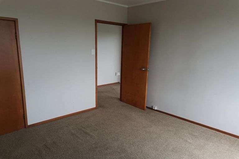 Photo of property in 43 Walworth Avenue, Pakuranga Heights, Auckland, 2010