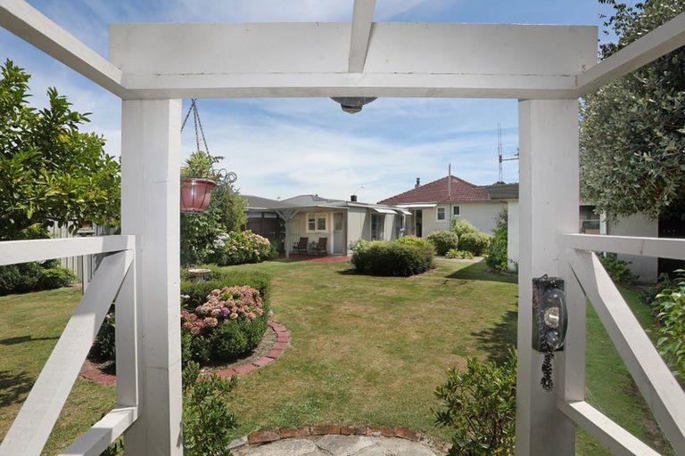 Photo of property in 121 East Street, Feilding, 4702