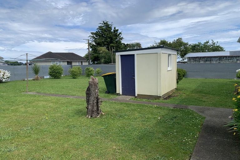 Photo of property in 4 Mahoe Street, Levin, 5510