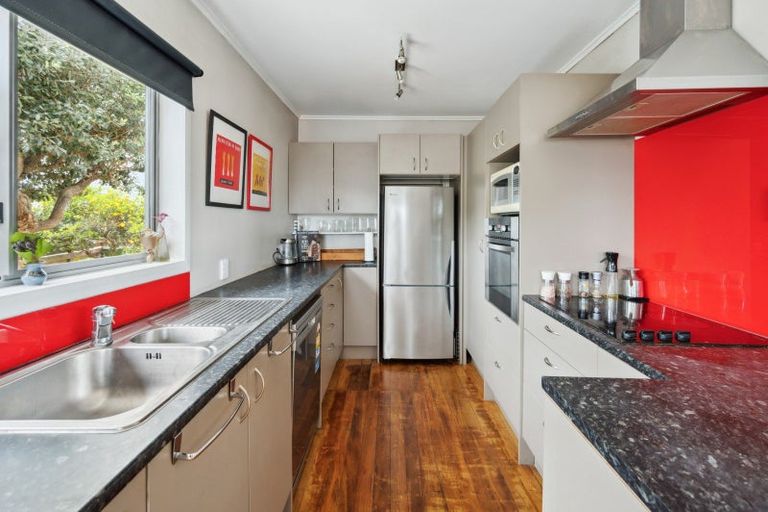 Photo of property in 33a Murphy Road, Taradale, Napier, 4112