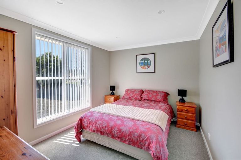Photo of property in 17 Thomas Street, Waikouaiti, 9510