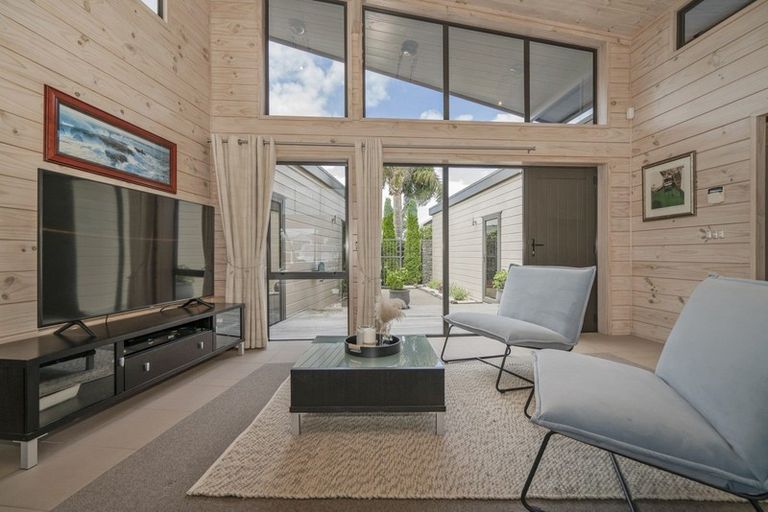 Photo of property in 115 Motu Hei, Pauanui, Hikuai, 3579