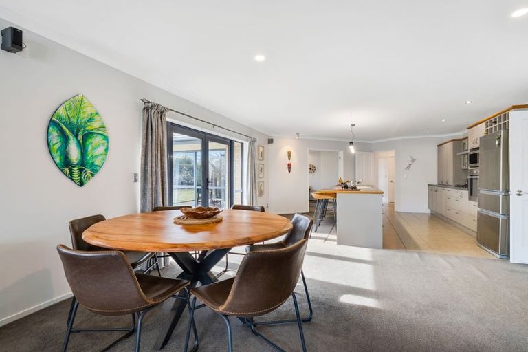 Photo of property in 8 Penbury Close, Huntingdon, Ashburton, 7774