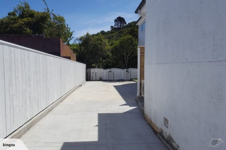 Photo of property in 37b Parkvale Road, Karori, Wellington, 6012