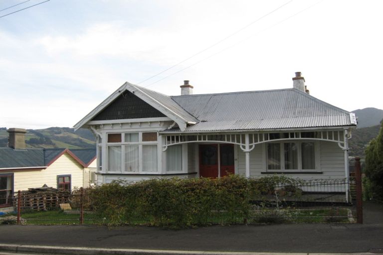 Photo of property in 14 Bellevue Place, Port Chalmers, 9023