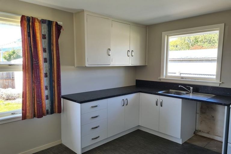 Photo of property in 2/34 Dunn Street, Somerfield, Christchurch, 8024