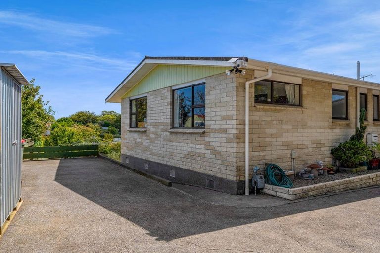 Photo of property in 16a Glasgow Street, Hawera, 4610