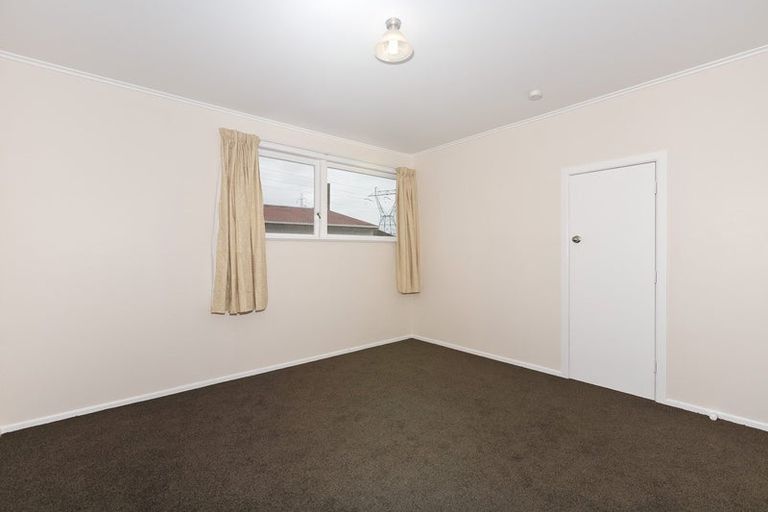 Photo of property in 5 Julian Place, Otara, Auckland, 2023