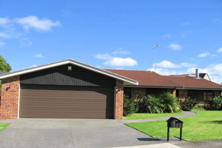 Photo of property in 5 Basilton Close, Bucklands Beach, Auckland, 2012