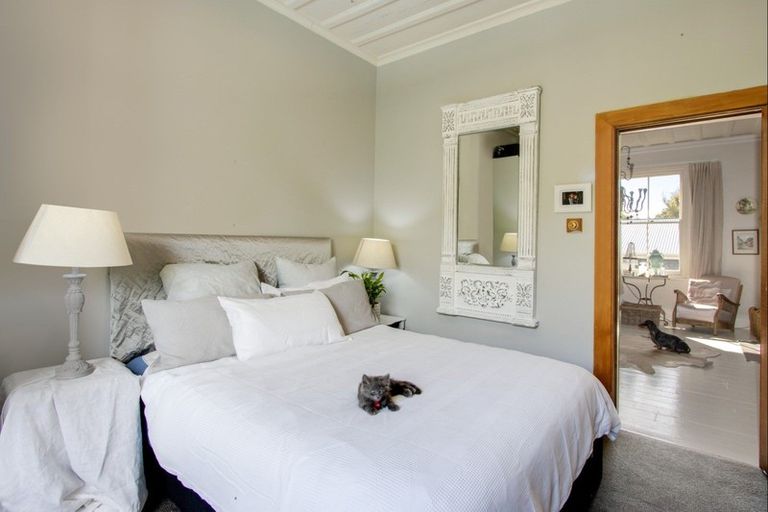 Photo of property in 12 Farndon Road, Clive, 4102