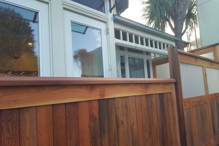 Photo of property in 183 Edgeware Road, Edgeware, Christchurch, 8013