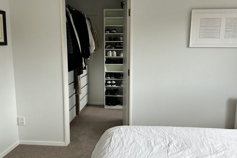 Photo of property in 8 Lingard Grove, Brooklyn, Wellington, 6021