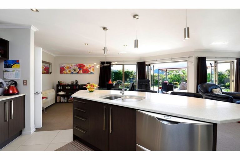 Photo of property in 12 Wanderers Avenue, Brightwater, 7022