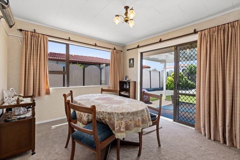 Photo of property in 5 Swansea Place, Tamatea, Napier, 4112