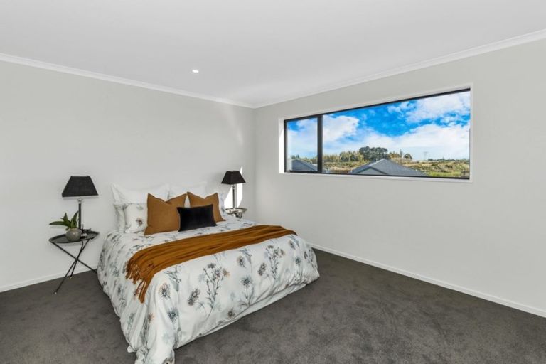 Photo of property in 3 Eric Melrose Lane, Halswell, Christchurch, 8025