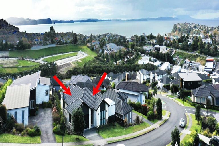 Photo of property in 21 Woodridge Drive, Stanmore Bay, Whangaparaoa, 0932