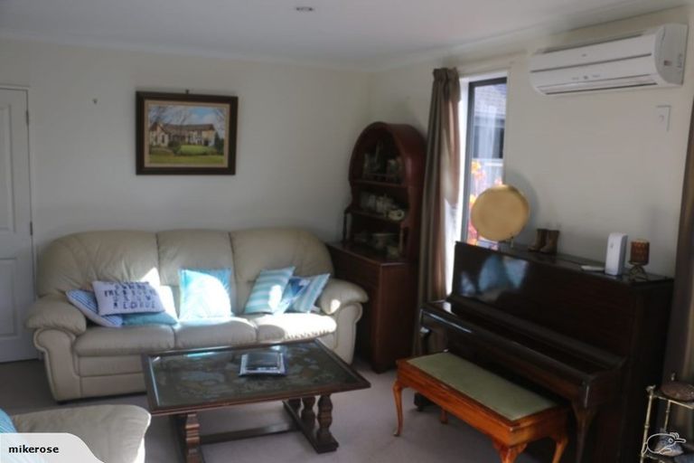 Photo of property in 10 Mata Close, Tahunanui, Nelson, 7011