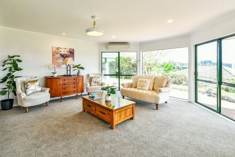 Photo of property in 41 Wairere Road, The Gardens, Auckland, 2105