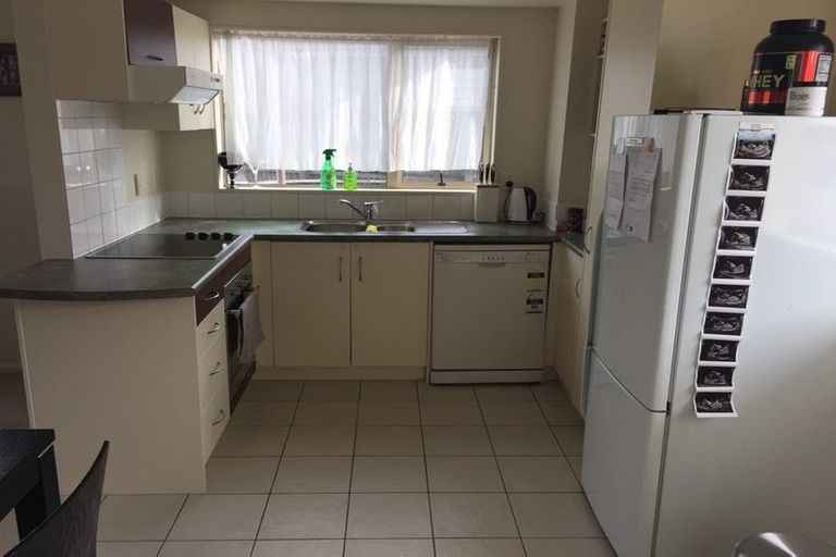 Photo of property in 16a Margarita Rise, Pukekohe, 2120