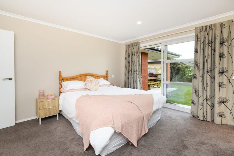Photo of property in 10 Macdonald Heights, Feilding, 4702