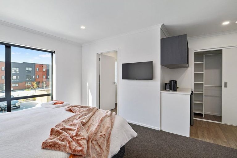 Photo of property in 17/159 Upper Harbour Highway, Unsworth Heights, Auckland, 0632