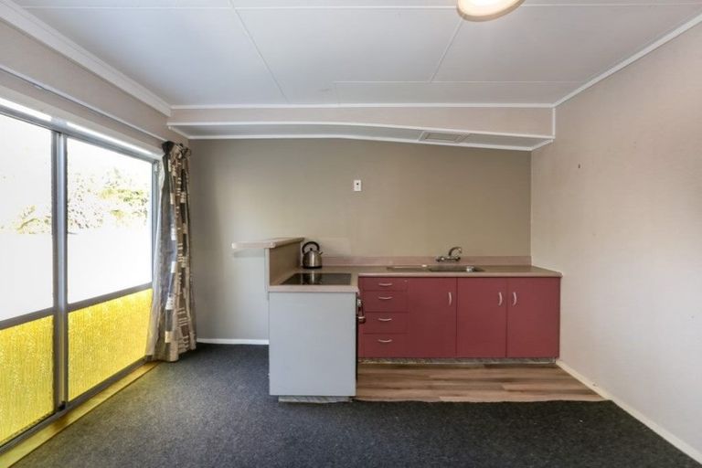 Photo of property in 7d Tasman Street, Vogeltown, New Plymouth, 4310