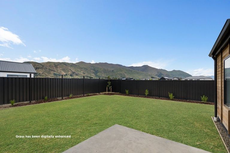 Photo of property in 13 Packer Road, Wanaka, 9382