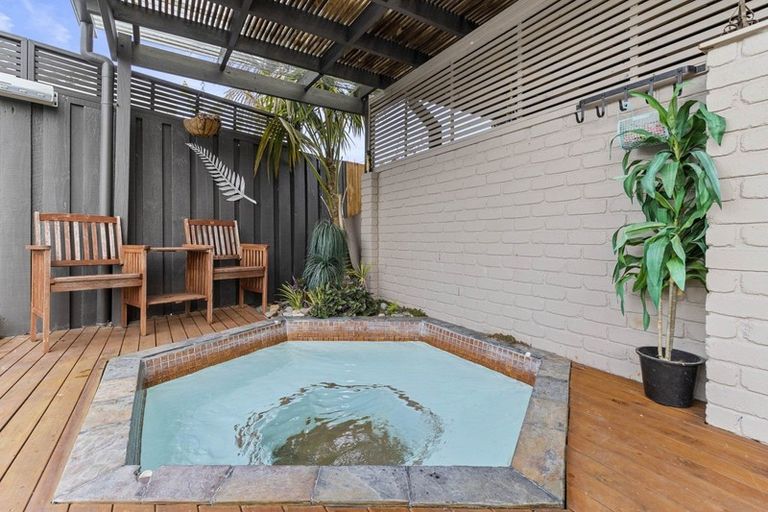 Photo of property in 38 Knighton Road, Hillcrest, Hamilton, 3216