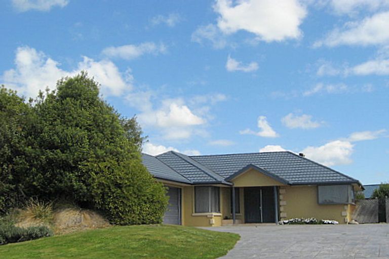 Photo of property in 33 Woodglen Drive, Woodend, 7610