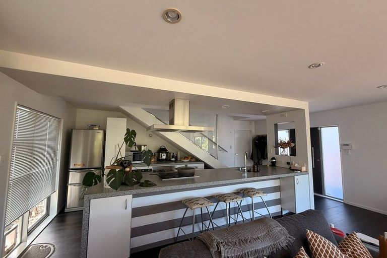 Photo of property in 2/57 Aeroview Drive, Beach Haven, Auckland, 0626