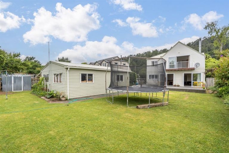 Photo of property in 15 Poole Crescent, Wainuiomata, Lower Hutt, 5014