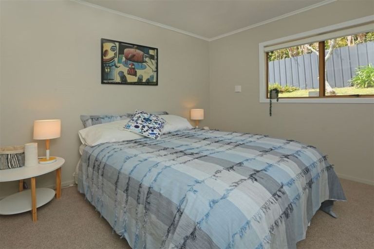 Photo of property in 46b Kamara Road, Glen Eden, Auckland, 0602