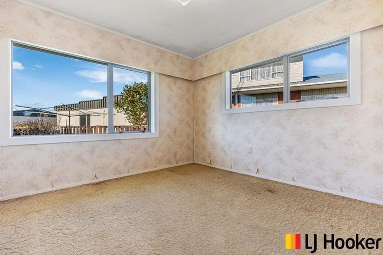 Photo of property in 236 Queen Street, Pukekohe, 2120
