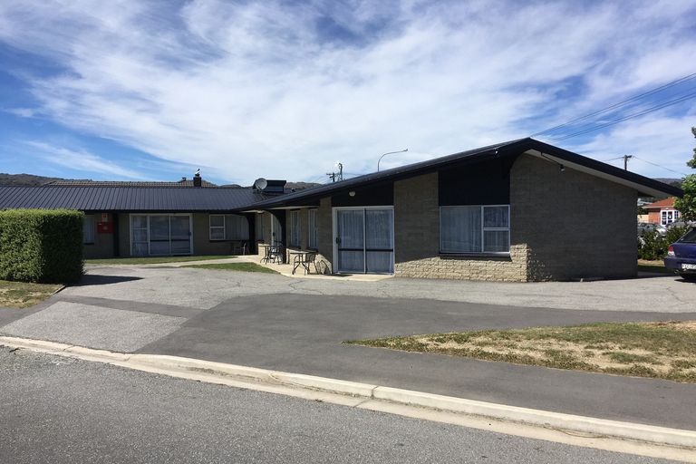 Photo of property in 4/115a Centennial Avenue, Alexandra, 9320