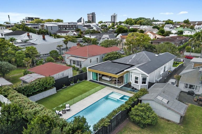 Photo of property in 17 Norana Avenue, Remuera, Auckland, 1050