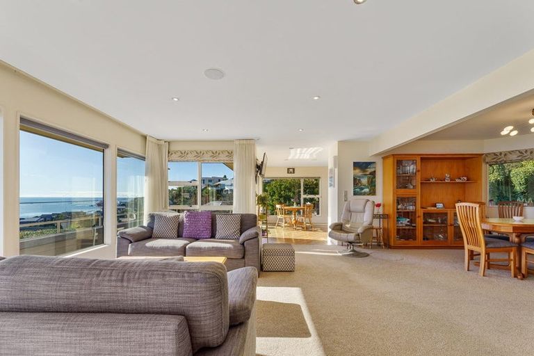 Photo of property in 46 The Cliffs, Britannia Heights, Nelson, 7010