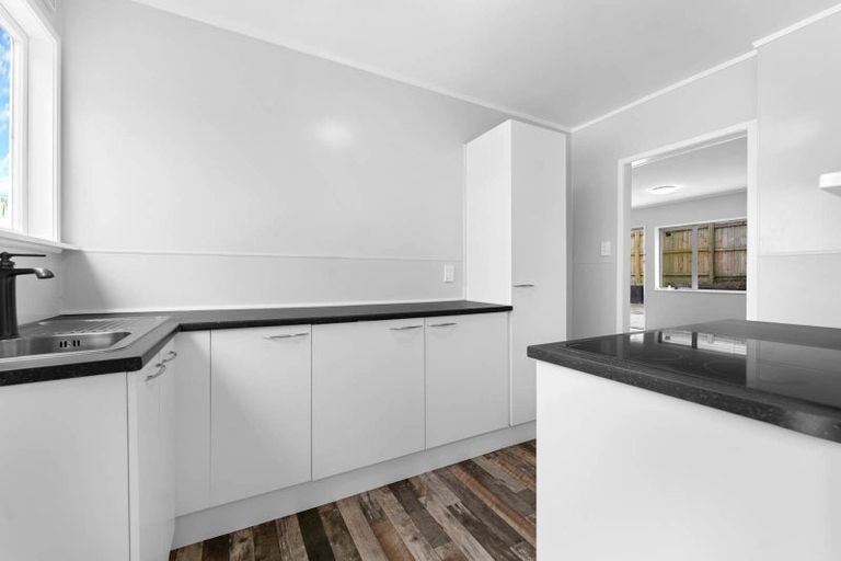 Photo of property in 1/116 Beaumonts Way, Manurewa, Auckland, 2102