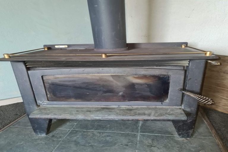 Photo of property in 72 London Street, Eltham, 4322